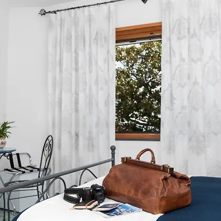 Palazzo Pinto Bed & Breakfast Vietri