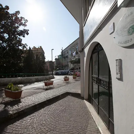 Bed and breakfast Palazzo Pinto 3*